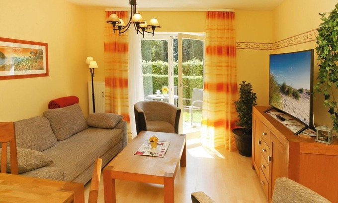 Ostseebad Kuhlungsborn Appartement | Villa Laura Cottage apartment 102: spacious 3-room apartment close to the beach