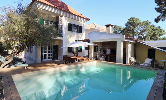 Charneca de Caparica e Sobreda Villa | Villa Libra : 5 chambres, piscine, golf à 5min et plage à 10min