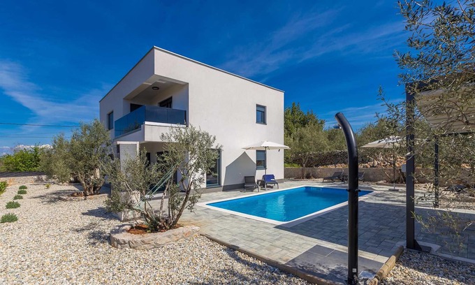 Milohnici Villa | Villa LIO avec piscine privée