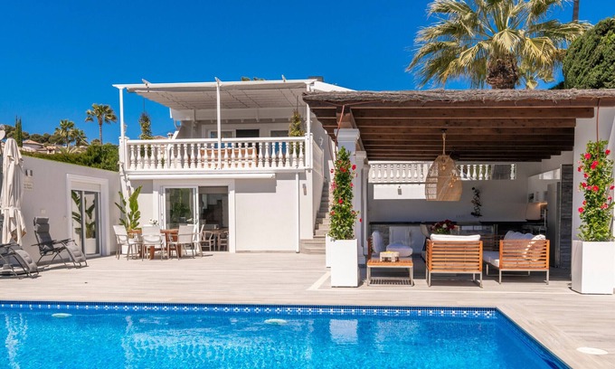 El Tesoro Villa | Lorenza, villa rénovée de 3 chambres
