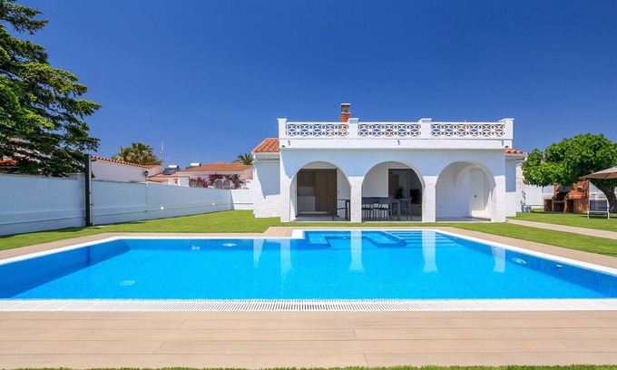 Miami Platja Villa | VILLA LOS DADOS: 4 chambres, piscine privée, jacuzzi et barbecue