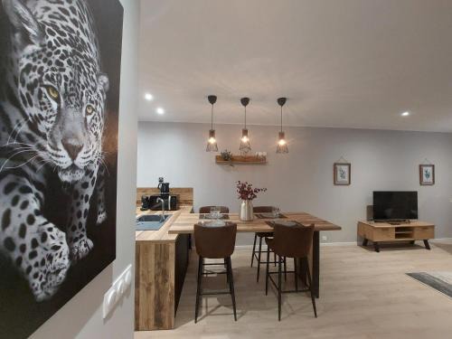 Saint-Amand-les-Eaux Appartement | VILLA LOUISE B, B comme Balade en Forêt