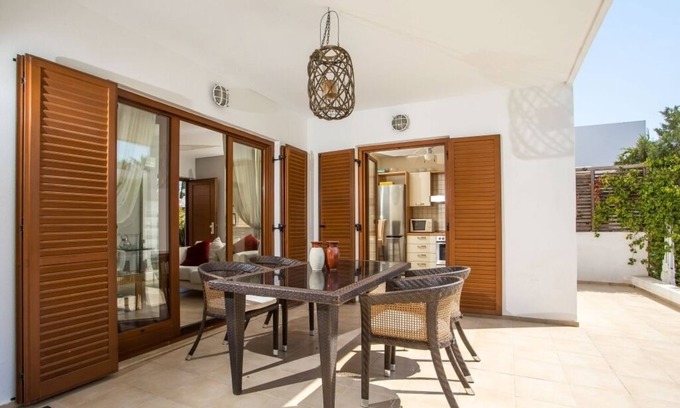 Lardos Villa | Villa Lucia with private pool