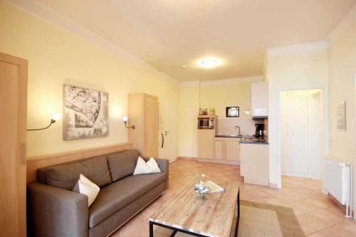 Binz Appartement | Villa Malepartus by Rujana