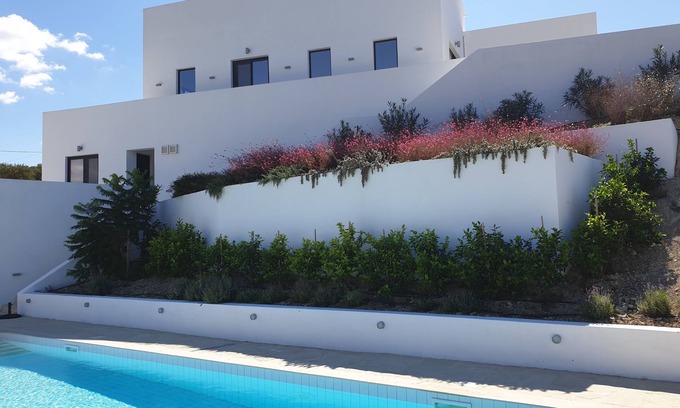 Pitsidia Villa | Villa Malo du 01. 04. 20, vue spectaculaire sur la mer, piscine chauffée, 4000m2