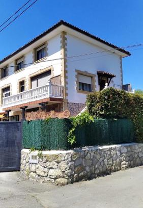 Santa Cruz de Bezana Maison | VILLA Mamuki- habitación doble con balcón