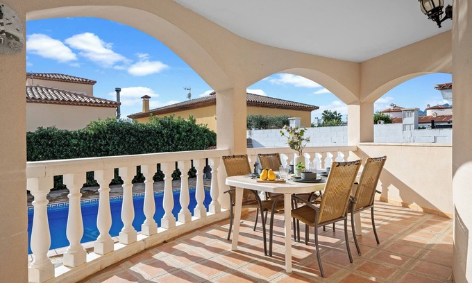 Miami Platja Villa | Villa "Manuela" avec piscine et terrasses