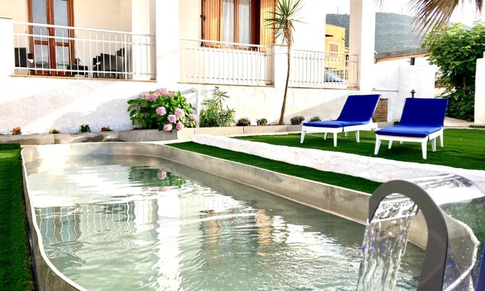 La Ciaccia Appartement | Villa Marina - 100m from sea Apartment with pergola