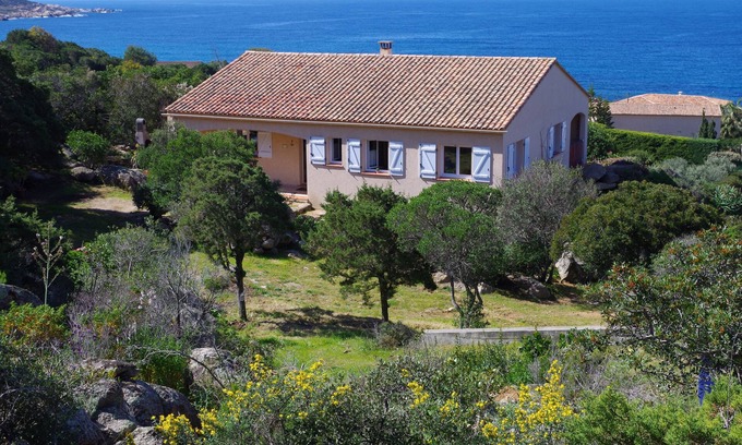 Tizzano Villa | Villa sul mare,climatizzata,wi fi ,per una vacanza serena