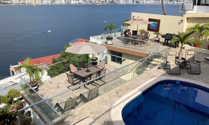 Caleta Maison | Villa Marlin