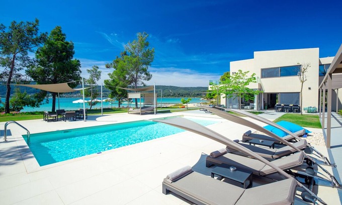 Sithonia Villa | Villa Mastika - Trois Chambres Villa, Couchages 6