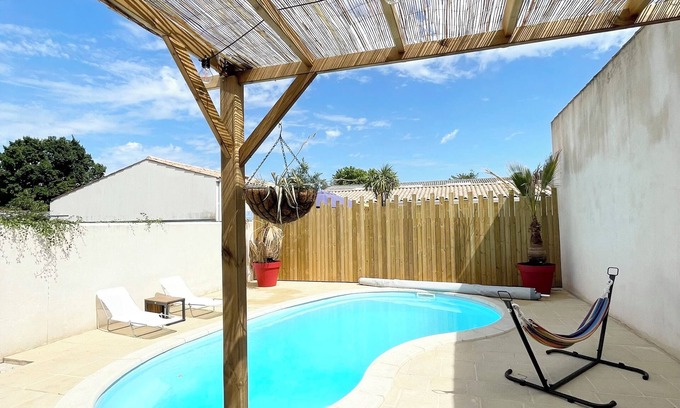 Aytre Maison | Villa Mathéo Junior - Fun and Calm
