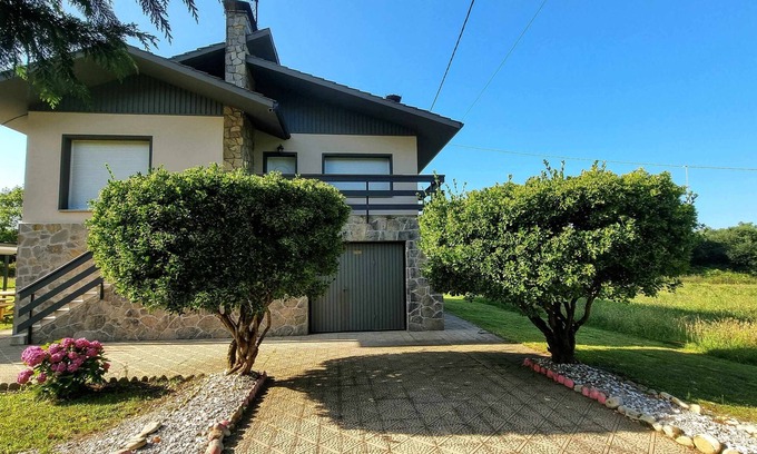 Naves Maison | Villa Mauro Vivienda Vacacional