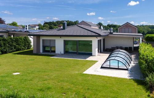Burgauberg-Neudauberg Maison | Villa Mit Pool In Stegersbach