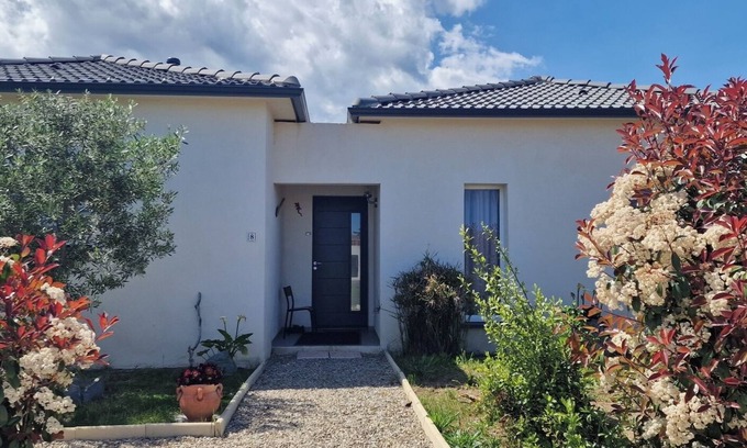 Santa-Lucia-di-Moriani Maison | Villa moderne avec jardin à 300 m du bord de mer