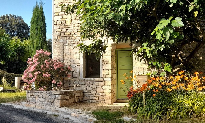 Valflaunes Maison | Villa moderne tout confort dans mas avec piscine, proche Pic Saint Loup