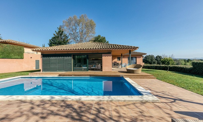 Navata Villa | Villa 'Monique' avec vue sur les montagnes, Wi-Fi et climatisation