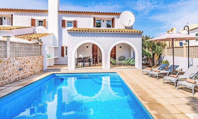 Les Palmeres Villa | Villa Monsy 2 - Trois Chambres Villa, Couchages 5