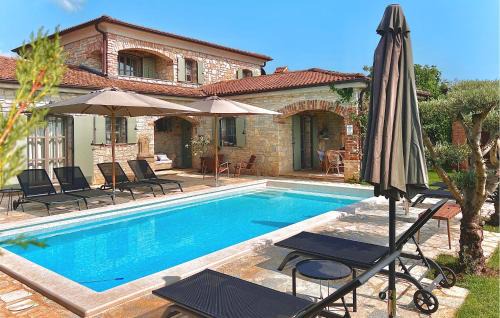 Visnjan Maison | Villa Montona