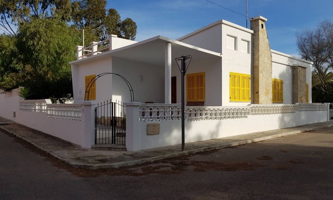 Sa Rapita Chalet De Ski | VILLA MONTSITA FAMILY VILLA WITH LARGE GARDEN 5 MINUTES FROM THE SEA