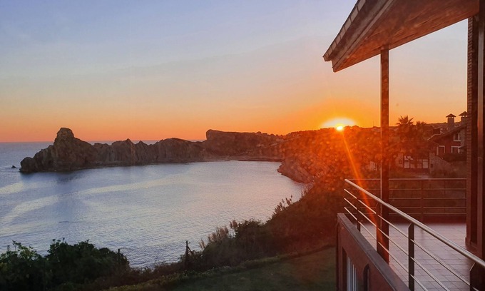 Liencres Chalet De Ski | Chalet en bord de mer à Liencres (Costa Quebrada!)