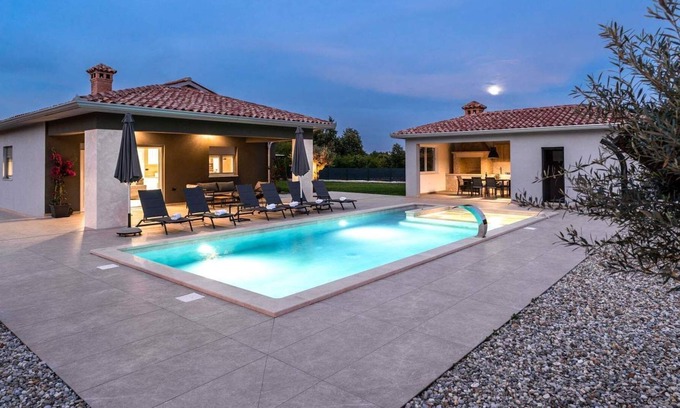 Marceljani Maison | Villa Nia (88528-K1) - Labin