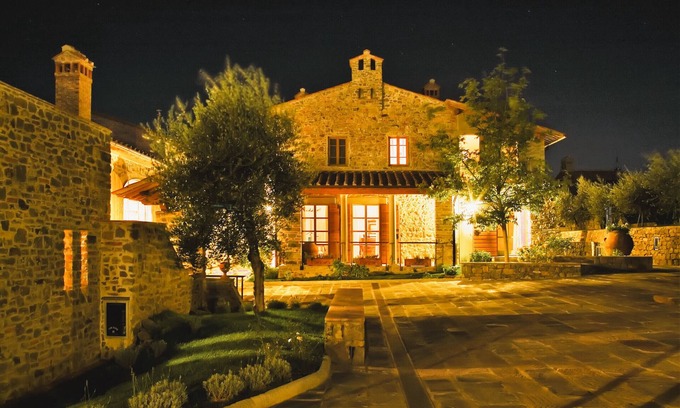 Pian di Sco Villa | Villa Noce in most Exclusive Borgo in Tuscany