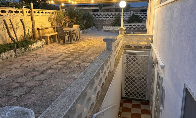 Torre Colimena Appartement | Villa Odetta - app. Amphora an oasis in the Salento sea between two nature reserves