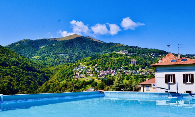 Dizzasco Villa | Villa Oleandra ☀️ avec une vue parfaite, sur le chemin direct de Côme à Lugano