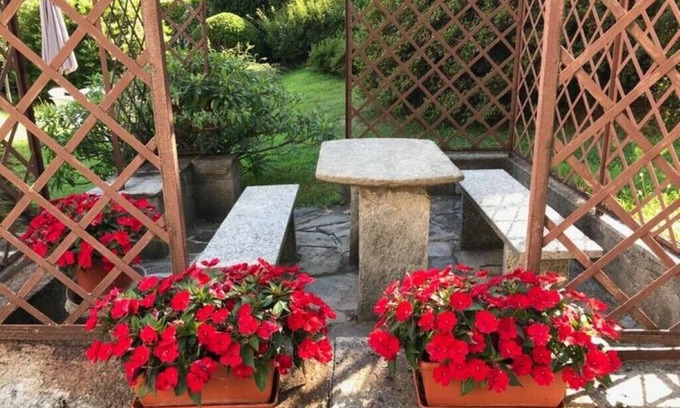 Nebbiuno Appartement | Villa Ombrosa in the hills of Lake Maggiore