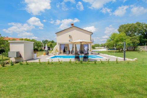 Hrboki Villa | Villa Ondine with 3 bedrooms in Istrien