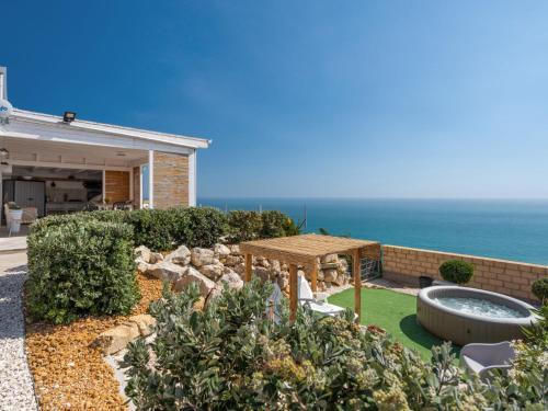 Realmonte Villa | Villa Orizzonte Holidays by Interhome