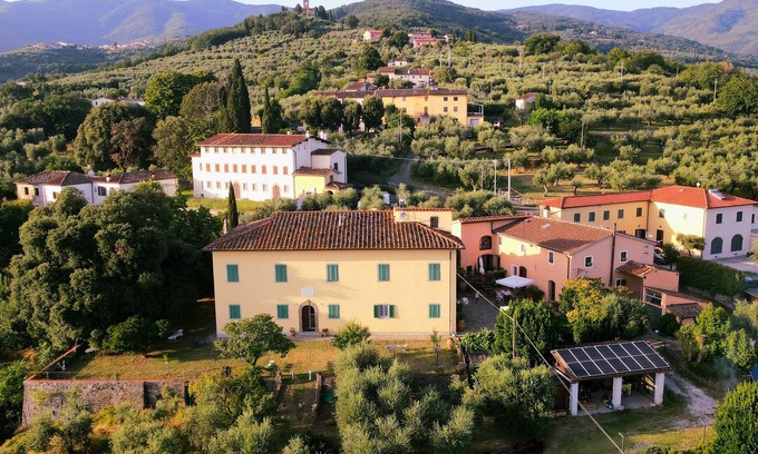 Pistoia Appartement | Villa Pacinotti - Appartamento La Salvia - Storia e Natura in Toscana
