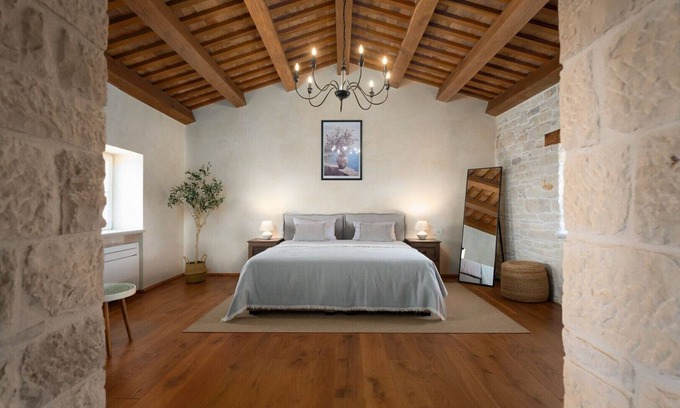 Prkacini Villa | Villa Paladnjaki - Villa de luxe avec piscine privée, petit-déjeuner quotidien inclus et dégustations exclusives de plats, de vins et d'huile d'olive d'Istrie