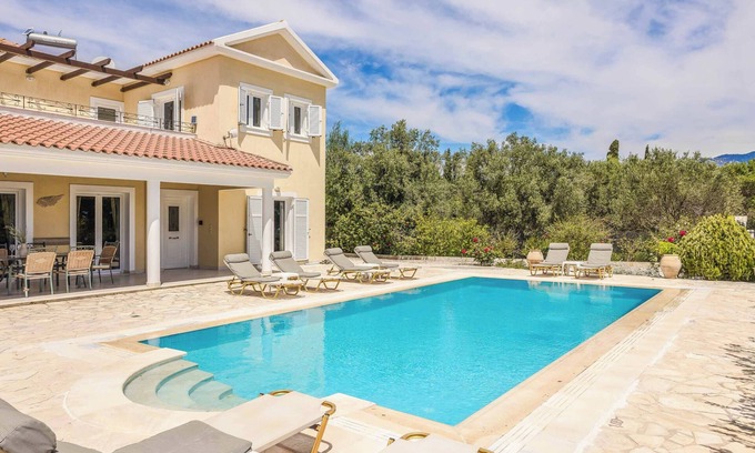 Sarlata Villa | Villa Panmaria - Quatre Chambres Villa, Couchages 8