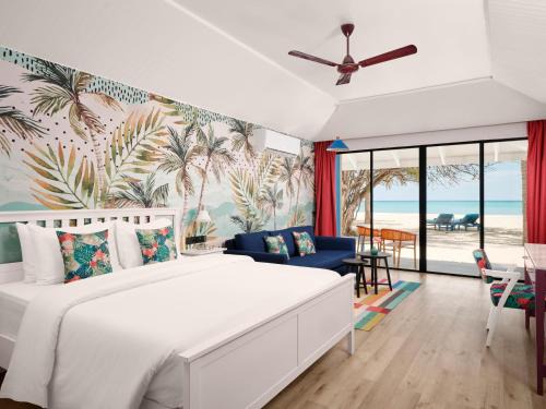 Nalaguraidhoo Station Balnéaire | Villa Park Sun Island Resort - Complimentary One Way Domestic Transportation for stays of 7 nights and more 01 April to 30 September 2025