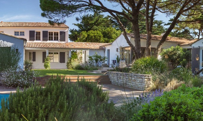 Les Portes-en-Re Villa | Villa Petit Marchais - Demeure vue mer