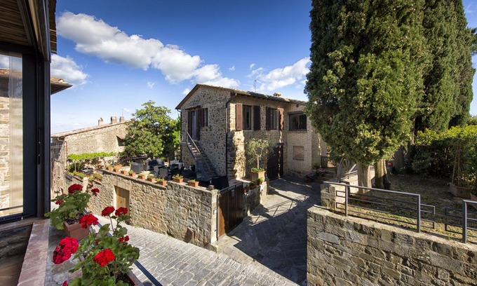 Montalcino Villa | Villa Piazza della Fortezza - Maison de vacances avec piscine à Montalcino, Vallée d'Orcia, To...
