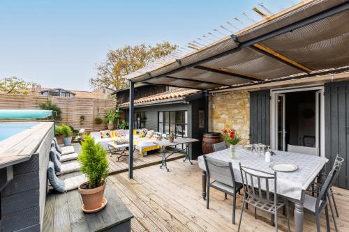 Vertheuil Maison | Villa pierre et espace bien etre