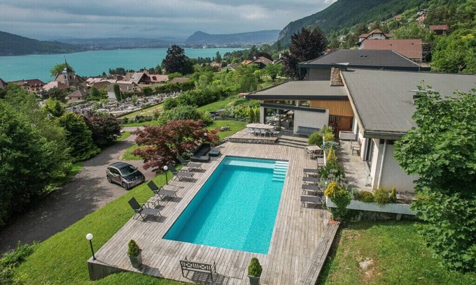 Veyrier-du-Lac Maison | Villa Pladia