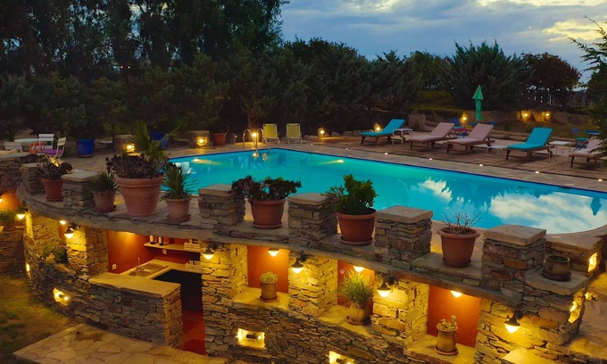 Kea Villa | Villa POSEIDON avec piscine privée - Idéal pour familles ou groupes d'amis
