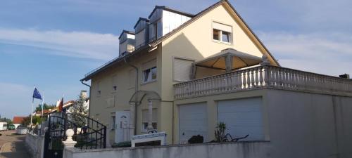 Vohburg an der Donau Maison | Villa Prince, nur für Handwerker auch langfristig, nähe Ingolstadt