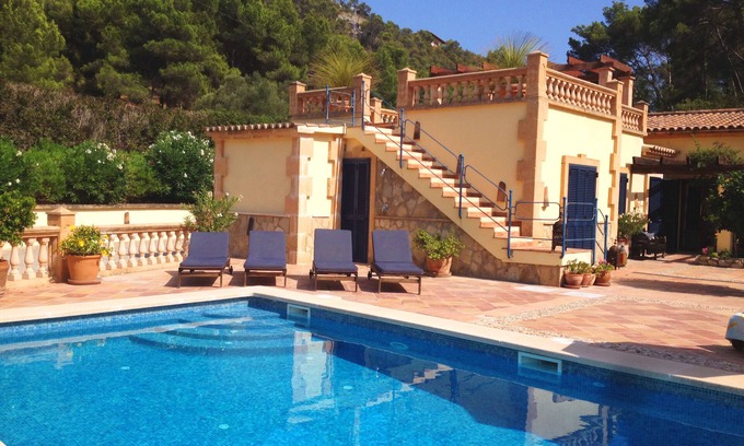 Port d'Andraitx Villa | Villa, piscine privée, située dans un acre de terrain à Port Andratx
