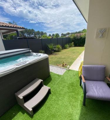 Saubion Villa | Villa proche des plages avec Jaccusi