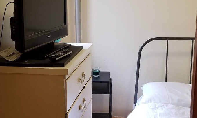 South Slope Appartement | Meubler Qn sz chambre et salle de séjour dans 2 BR apt