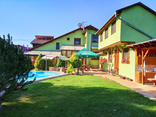 Smizany Maison | Villa Real Paradise