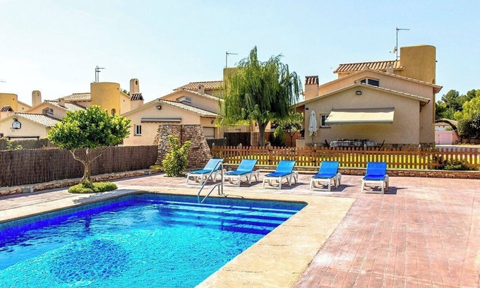Roda de Bara Villa | Magie de la Costa Dorada à seulement 2km de la plage !