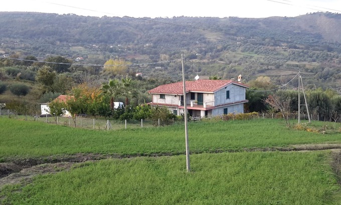 Pizzo Maison | Villa Rosetta in the middle of nature, surrounded by palm and olive trees
