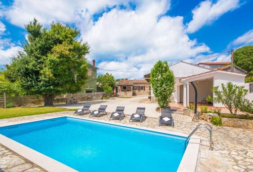 Municipality of Zminj Maison | Villa Roži, a charming renovated Istrian house with pool