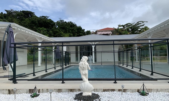 Gourbeyre Maison | Villa Saphir Equipée